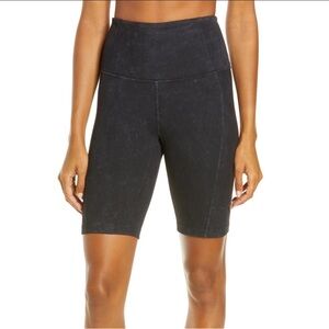 Zella Snow Wash Rib Bike Shorts